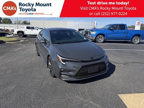 Used 2024 Toyota Corolla SE image 1