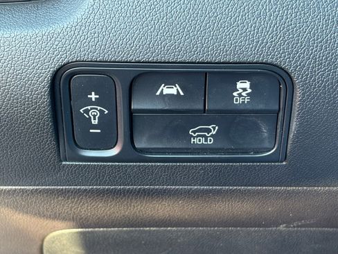 Certified 2023 Kia Sorento EX AWD/4WD image 9