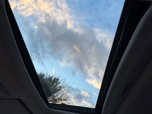 Used 2017 Honda Pilot EX-L image 22