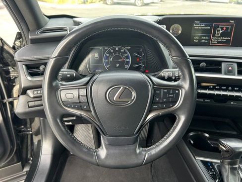 Used 2019 Lexus UX 200 w/ Accessory Package 2 FWD image 21