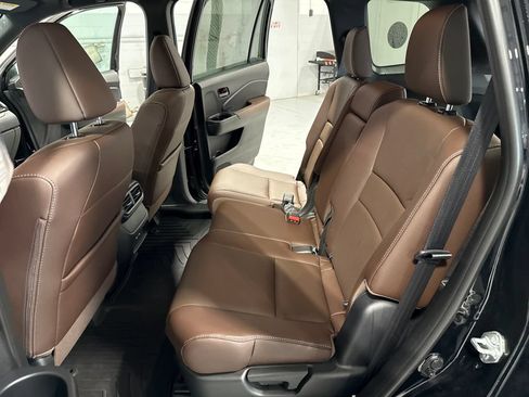 Used 2024 Honda Passport EX-L image 39
