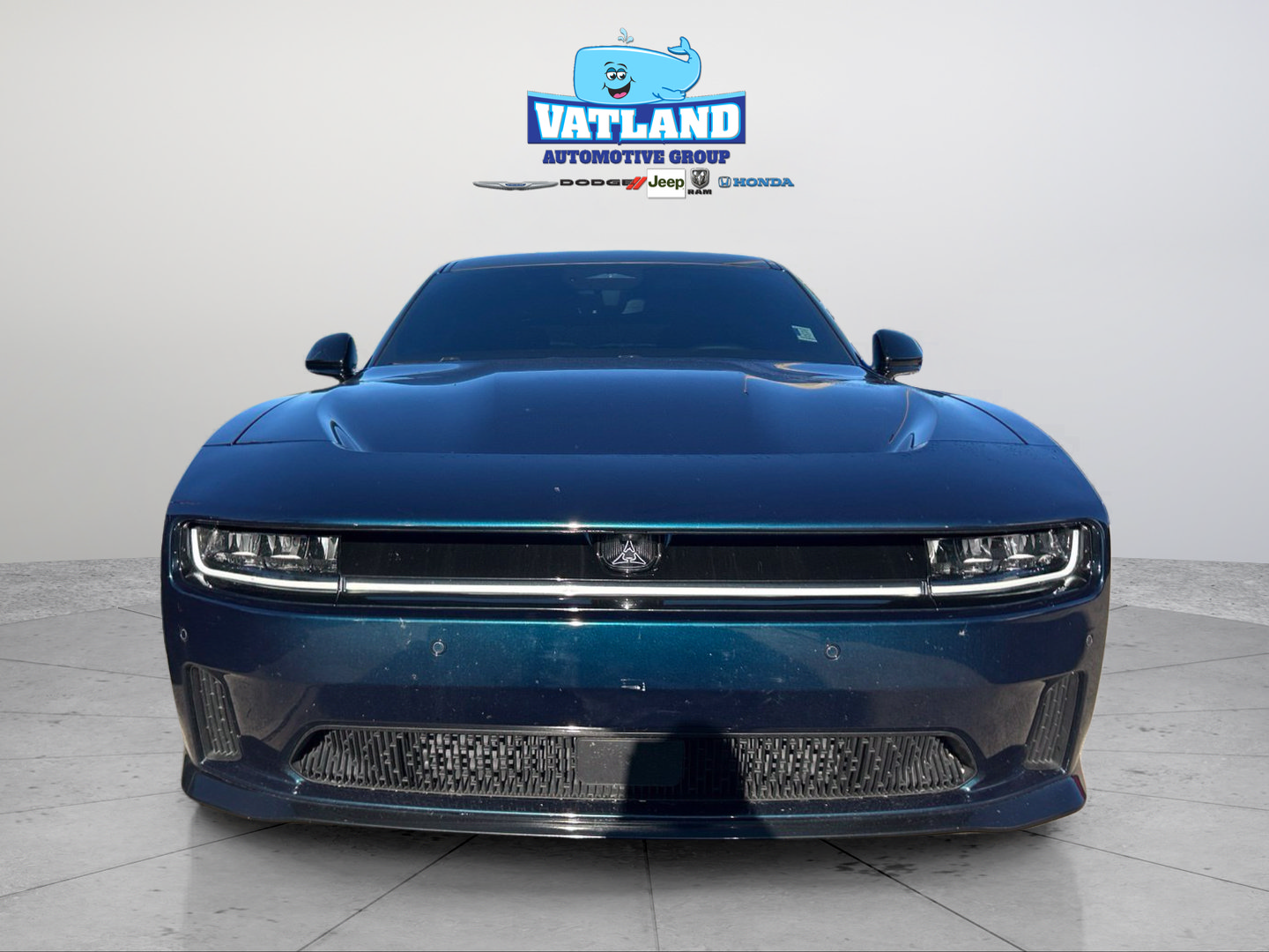 Used 2024 Dodge Charger Daytona R/T w/ Plus Group AWD/4WD image 8