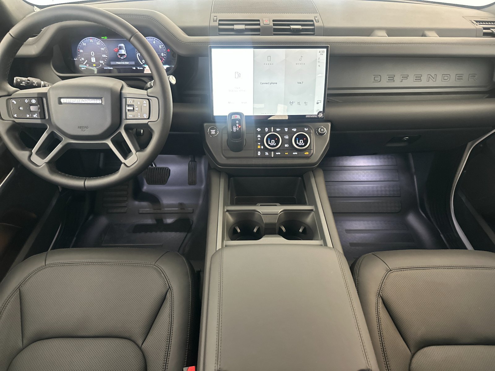 New 2026 Land Rover Defender 110 X-Dynamic SE AWD/4WD image 13