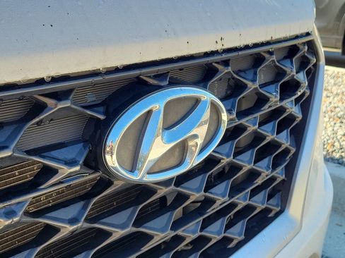 Used 2019 Hyundai Tucson SE image 6