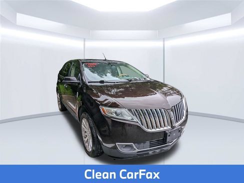 Used 2015 Lincoln MKX AWD w/ Equipment Group 102A image 5