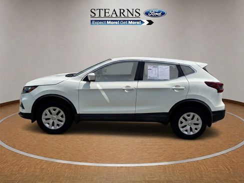 Used 2020 Nissan Rogue Sport S FWD image 3