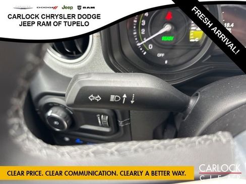 Used 2025 Jeep Wrangler Sahara w/ Safety Group image 18