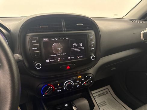 Used 2023 Kia Soul LX FWD image 37