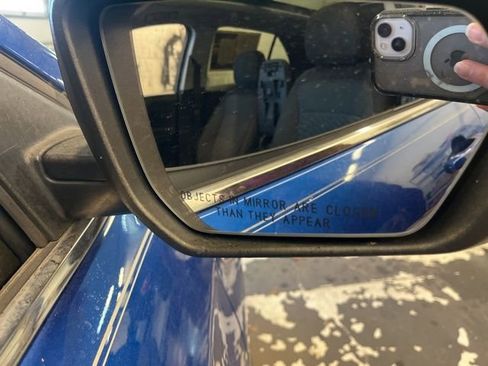 Used 2019 Chevrolet Equinox LT w/ Sun & Navigation Package image 25