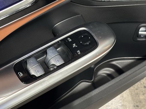 New 2026 Mercedes-Benz C 300 Sedan image 13