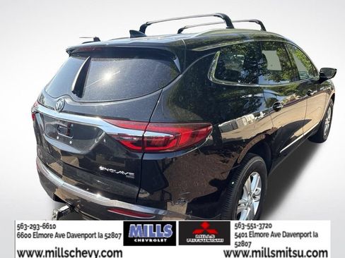 Used 2019 Buick Enclave Essence AWD/4WD image 3