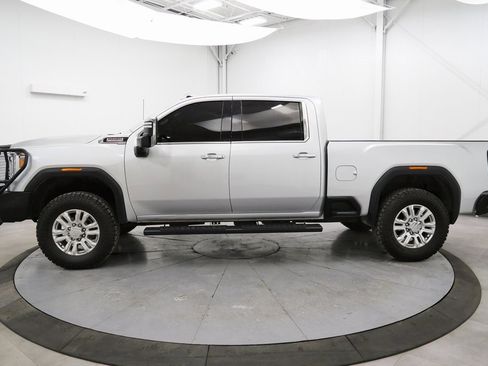 Used 2022 GMC Sierra 2500 Denali image 4