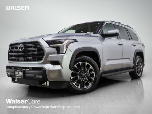 Used 2025 Toyota Sequoia SR5 w/ SR5 Premium Package AWD/4WD image 1