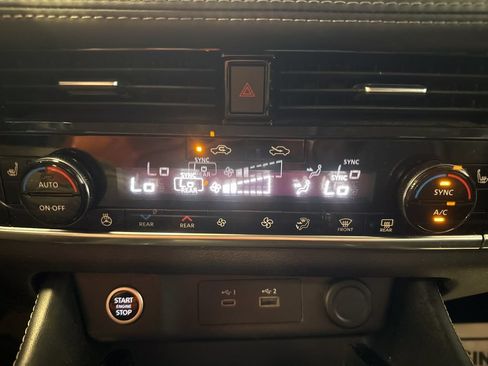 Used 2023 Nissan Rogue SL w/ SL Premium Package AWD/4WD image 16