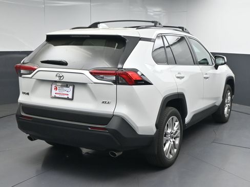 Certified 2025 Toyota RAV4 XLE Premium image 8