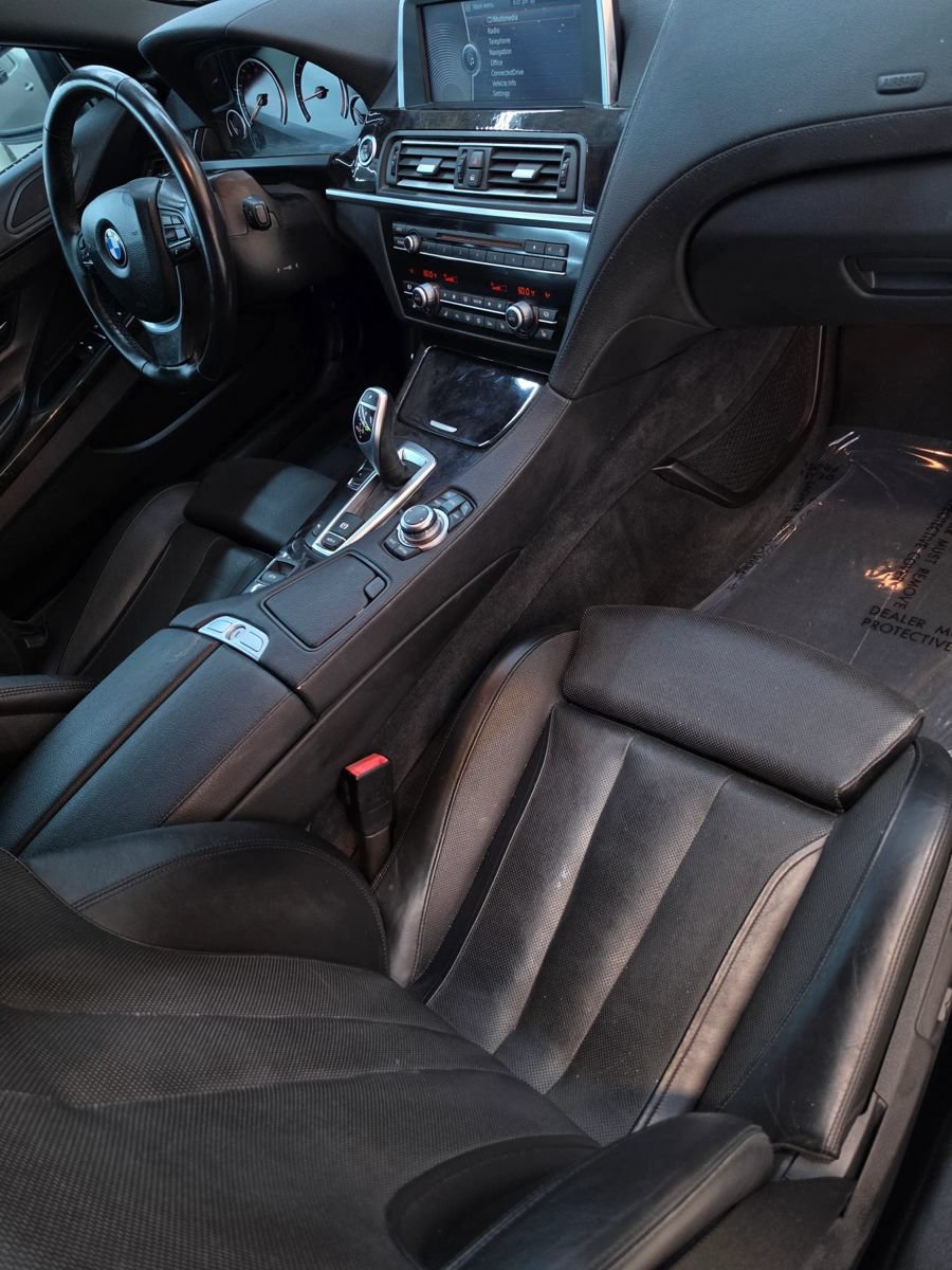 Used 2012 BMW 650i Convertible RWD image 42