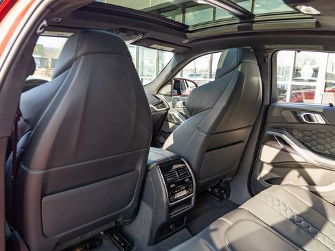 Used 2021 BMW X6 M w/ Competition Package image 17