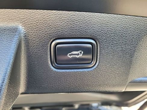 Used 2022 Kia Telluride EX w/ EX Premium Package FWD image 7
