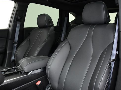 New 2026 Acura RDX SH-AWD image 9