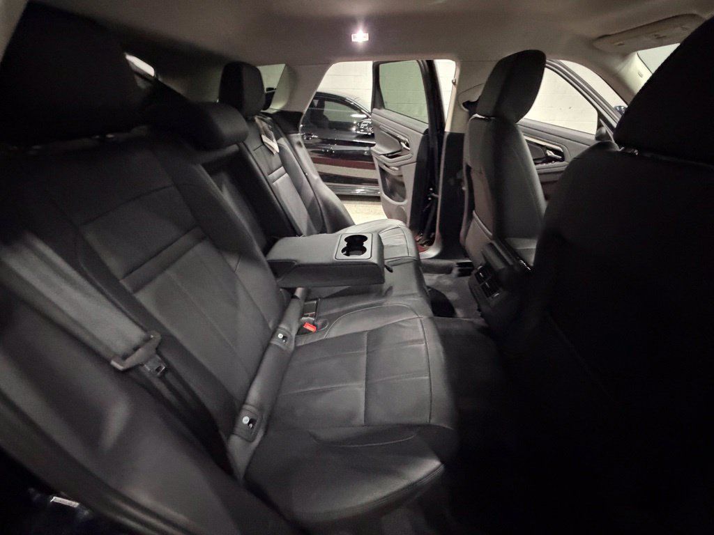 Used 2020 Land Rover Range Rover Evoque S AWD/4WD image 29