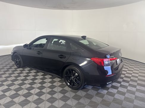 Certified 2024 Honda Civic Sport image 6