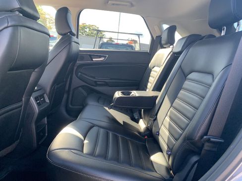 Used 2024 Ford Edge SEL AWD/4WD image 18