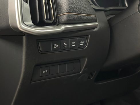 Used 2025 MAZDA CX-70 3.3 Turbo w/ Preferred Package image 16