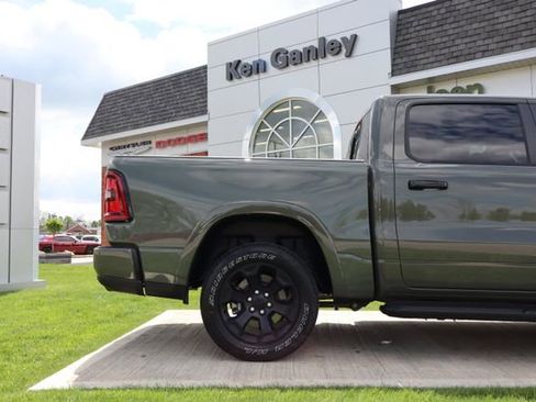 Used 2026 RAM 1500 Big Horn AWD/4WD image 36
