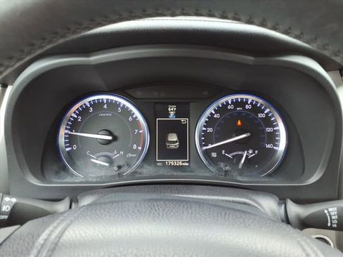 Used 2014 Toyota Highlander XLE image 20