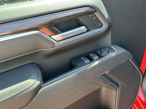 New 2026 Chevrolet Silverado 2500 LT w/ Trail Boss Package AWD/4WD image 17