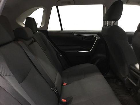 Used 2019 Toyota RAV4 LE w/ All Weather Liner Package AWD/4WD image 18