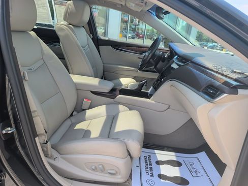 Used 2013 Cadillac XTS Premium AWD/4WD image 23