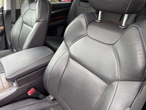 Used 2020 Acura MDX SH-AWD w/ Technology Package image 14