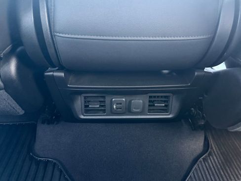 Used 2019 Chevrolet Silverado 1500 LT w/ All-Star Edition AWD/4WD image 26
