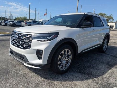 New 2026 Ford Explorer Platinum RWD image 9
