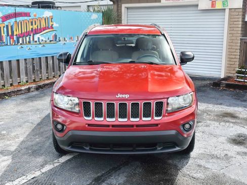 Used 2014 Jeep Compass Sport w/ Power Value Group AWD/4WD image 2