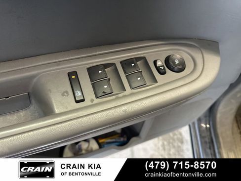 Used 2015 Chevrolet Traverse LS FWD image 15