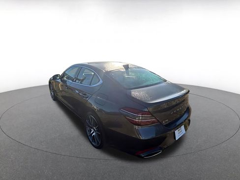 Used 2025 Genesis G70 2.5T image 7