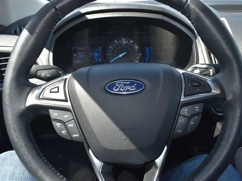 Used 2022 Ford Edge SEL w/ Convenience Package AWD/4WD image 13