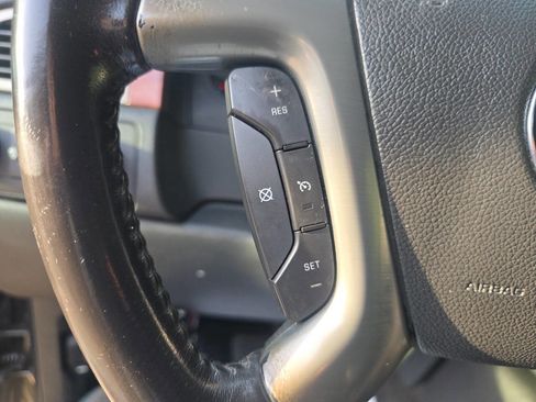 Used 2012 Chevrolet Tahoe LT w/ Luxury Package AWD/4WD image 30