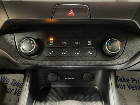 Used 2013 Kia Sportage LX image 25