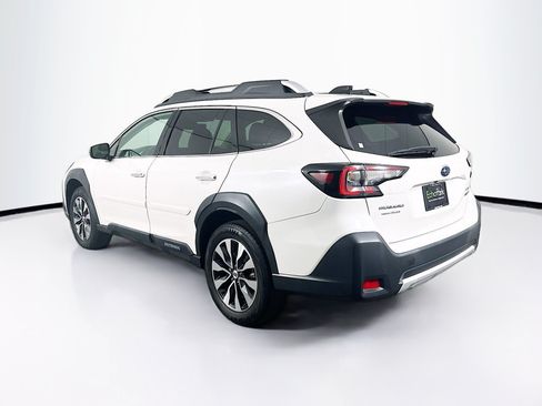 Used 2024 Subaru Outback Touring XT AWD/4WD image 5