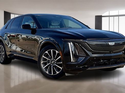 New 2026 Cadillac Lyriq Premium Sport image 2