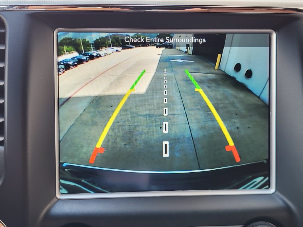 Used 2018 Jeep Grand Cherokee Summit w/ Skid Plate Group AWD/4WD image 17