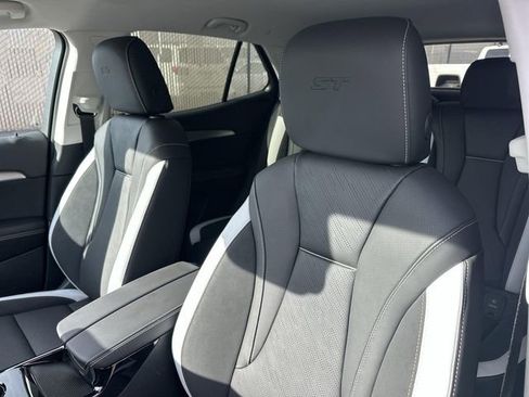 New 2026 Buick Envision Sport Touring image 22