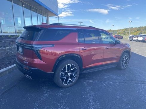 Certified 2025 Chevrolet Traverse High Country w/ LPO, Floor Liner Package image 15