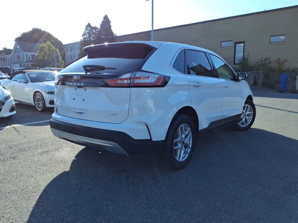 Used 2023 Ford Edge SEL w/ Convenience Package AWD/4WD image 6