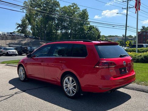 Used 2016 Volkswagen Golf Limited Edition FWD image 3