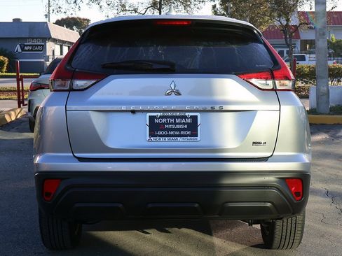 New 2025 Mitsubishi Eclipse Cross LE image 10