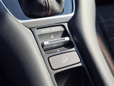 Used 2025 Honda HR-V Sport image 30